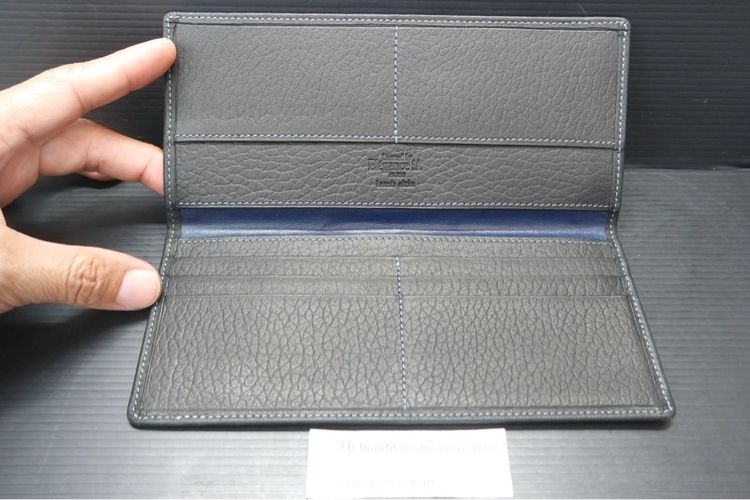 กระเป๋าสตางค์ใบยาว แบรนด์ Elegance หนัง Lamb สภาพเหมือนใหม่ 390บาท รูปที่ 2