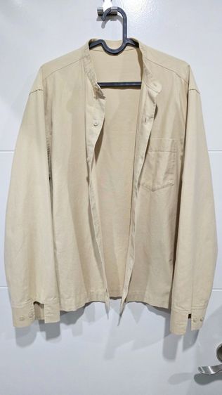 ขายเสื้อเชิ้ตคลุม MUJI สีครีม Size M อก 42 นิ้ว รูปที่ 2
