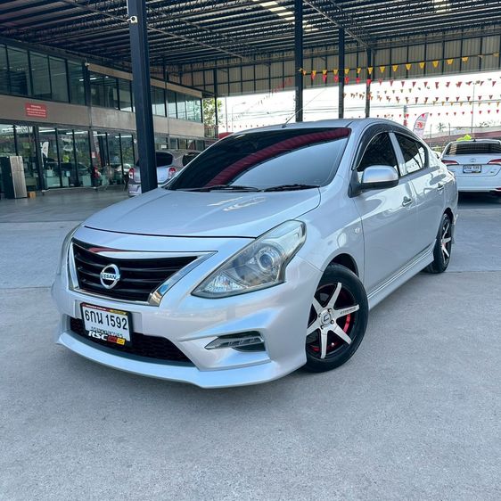 รถ Nissan Almera 1.2 E Sportech สี เทา
