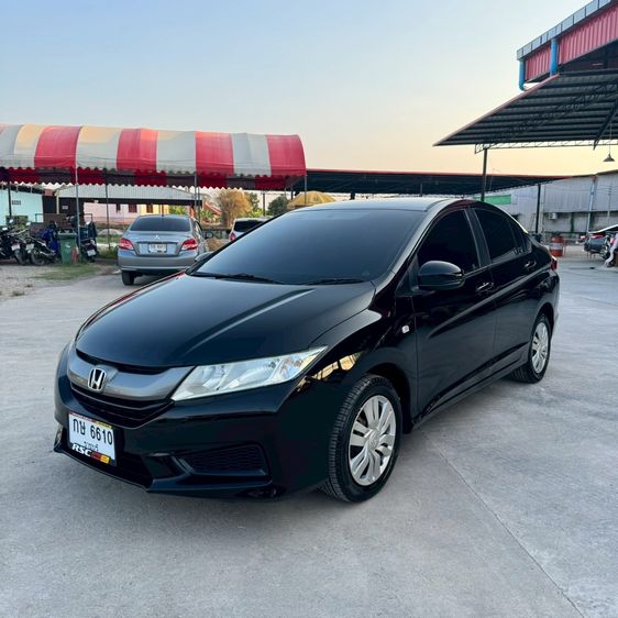 รถ Honda City 1.5 V สี ดำ