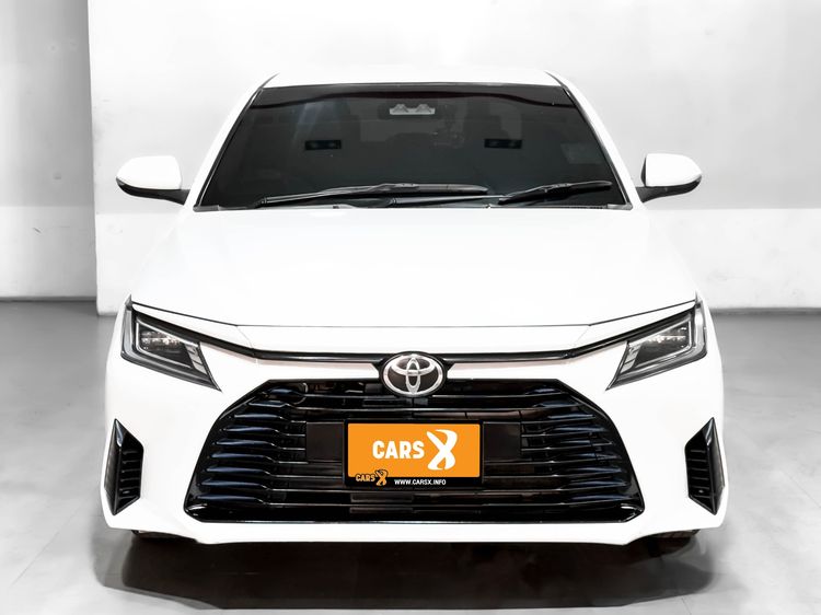 Toyota Yaris ATIV 2022 1.2 Smart Sedan เบนซิน ไม่ติดแก๊ส เกียร์อัตโนมัติ ขาว รูปที่ 3