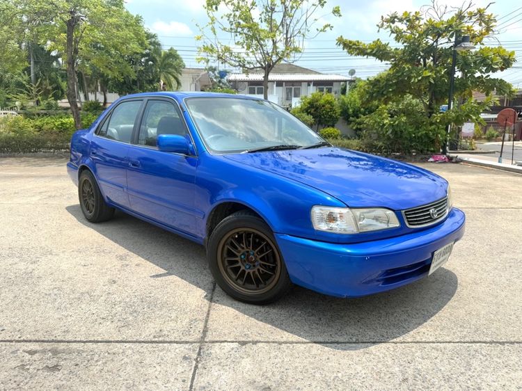 รถ Toyota Corolla 1.6 GXi สี น้ำเงิน