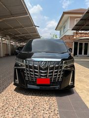 Toyota Vellfire 2.5 ZG 2016 เจ้าของขายเอง รถสะอาด สภาพใหม่