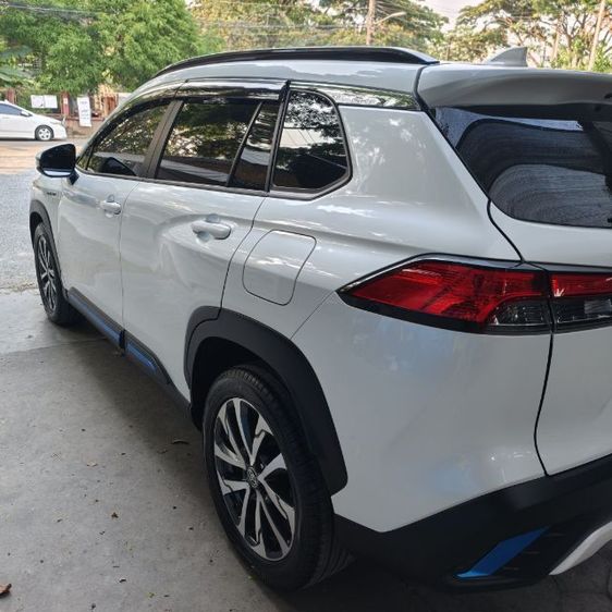 Toyota Corolla Cross 2020 1.8 Hybrid Premium Safety ไฮบริด เกียร์อัตโนมัติ ขาว รูปที่ 3
