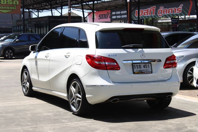 Mercedes-Benz B-Class 2014 B180 Sedan เบนซิน ไม่ติดแก๊ส เกียร์อัตโนมัติ ขาว รูปที่ 4