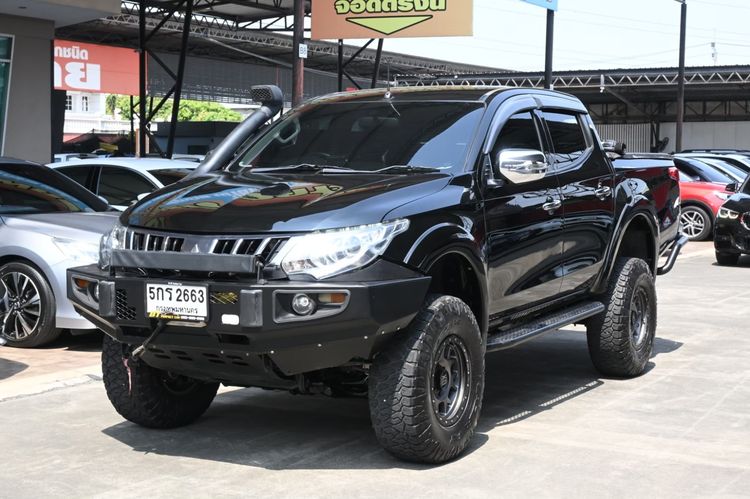 รถ Mitsubishi Triton 2.4 GLS Limited Plus สี ดำ