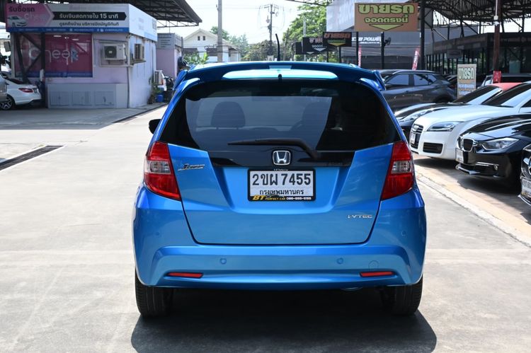 Honda Jazz 2013 1.5 V Sedan เบนซิน ไม่ติดแก๊ส เกียร์อัตโนมัติ ฟ้า รูปที่ 4