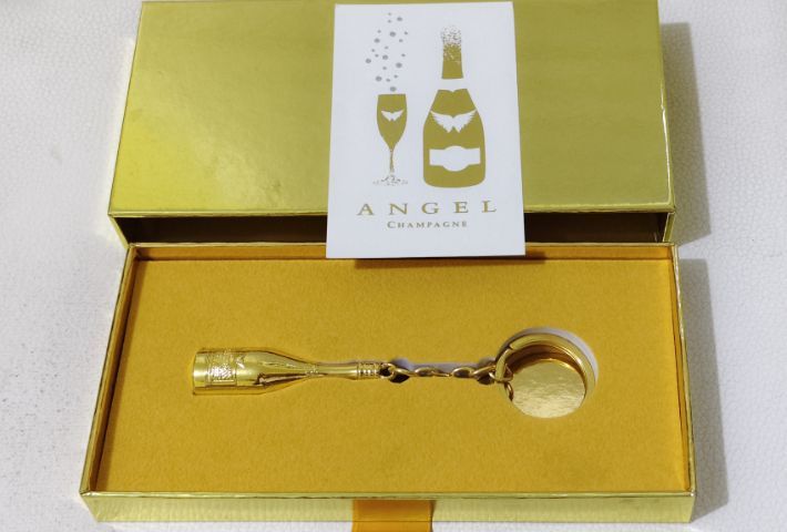 พวงกุญแจแท้จากแบรนด์Angel Champagne สินค้าพรีเมียม