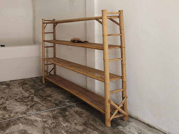 ชั้นวางของ