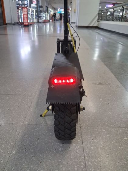 สกู๊ดเตอร์ไฟฟ้า Sealup Q7 รูปที่ 4