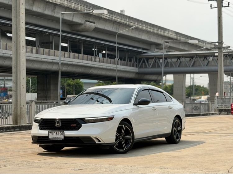 Honda Accord 2023 2.0 e:HEV RS Sedan ไฮบริด ไม่ติดแก๊ส เกียร์อัตโนมัติ ขาว