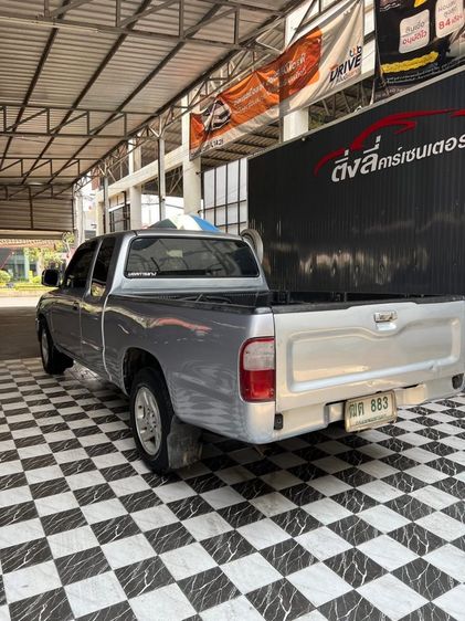 Toyota Hilux Tiger D4D 1999 รุ่นย่อยอื่นๆ Pickup ดีเซล ไม่ติดแก๊ส เกียร์ธรรมดา เทา รูปที่ 4