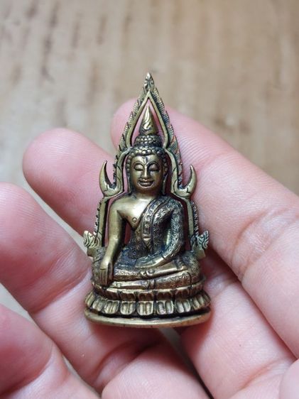 เครื่องรางพระพุทธชินราชอินโดจีนพิมพ์แต่งซีวรดอก
