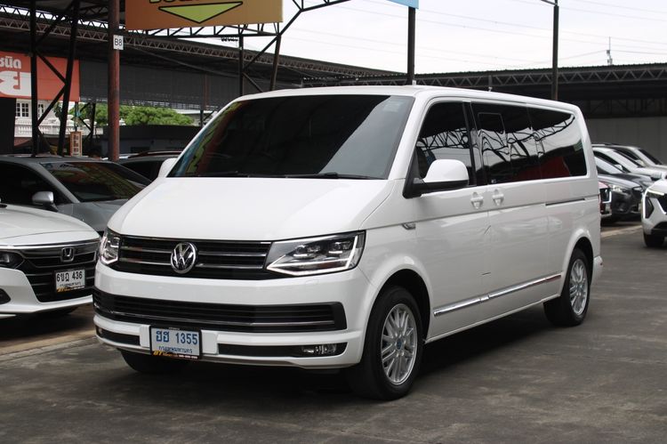 รถ Volkswagen Caravelle 2.0 TDi สี ขาว