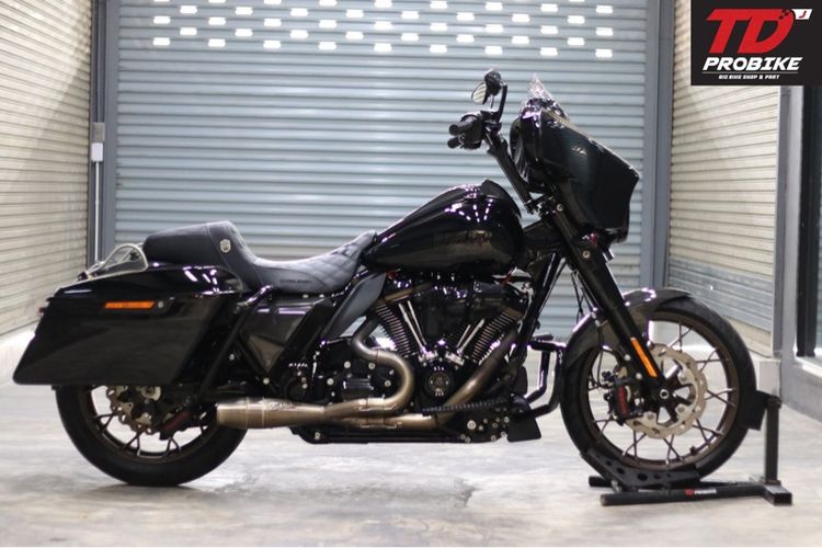 Harley Davidson Street Glide ขายHD StreetGlide ST117 ปี2022 พร้อมของแต่งท่วมคัน