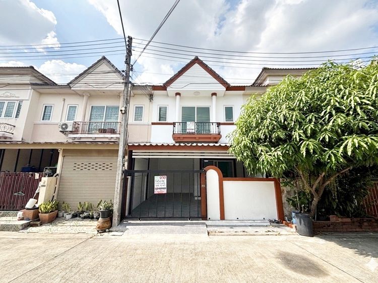 ไม่มี ขายทาวน์โฮม 2 ชั้น หมู่บ้านแกรนด์กิตติยา พุทธมณฑลสาย 4 – ศาลายา