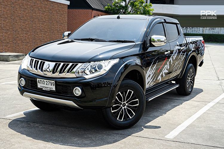 รถ Mitsubishi Triton 2.4 GLS Plus สี ดำ