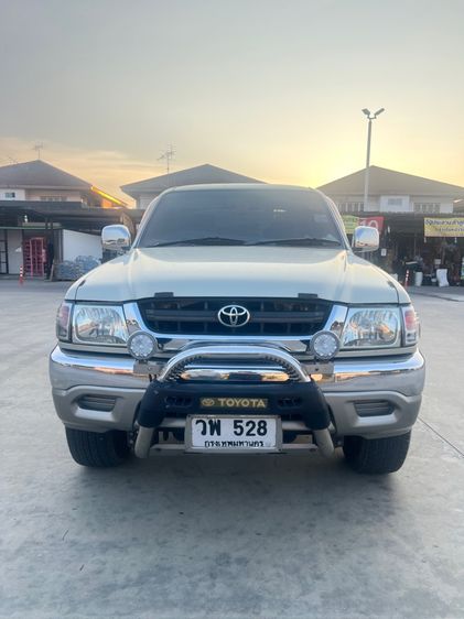 รถ Toyota Hilux Tiger D4D รุ่นย่อยอื่นๆ สี น้ำตาล