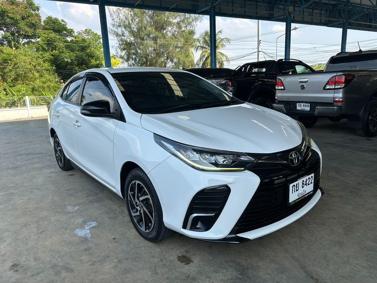 Toyota Yaris ATIV 2022 1.2 Sport Sedan เบนซิน ไม่ติดแก๊ส เกียร์อัตโนมัติ ขาว รูปที่ 3