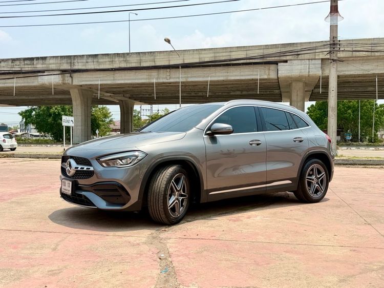รถ Mercedes-Benz GLA-Class GLA200 สี เทา