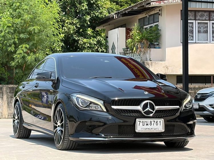 Mercedes-Benz CLA-Class 2017 CLA200 Sedan เบนซิน ไม่ติดแก๊ส เกียร์อัตโนมัติ ดำ