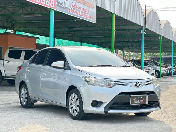 ปี 2013 TOYOTA VIOS 1.5 J AT สีเทา