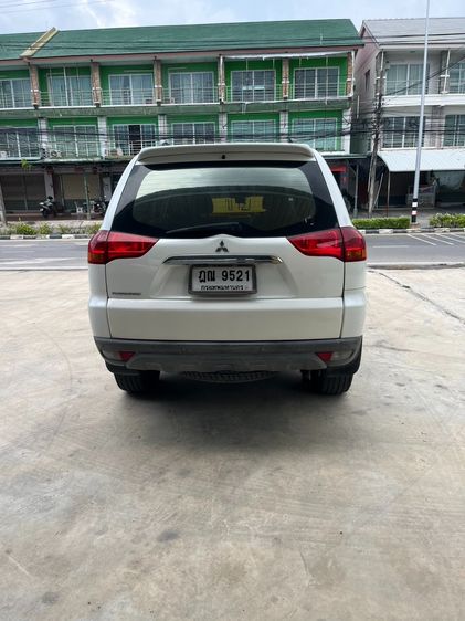 Mitsubishi Pajero Sport 2010 2.5 GT Utility-car ดีเซล ไม่ติดแก๊ส เกียร์อัตโนมัติ ขาว รูปที่ 3