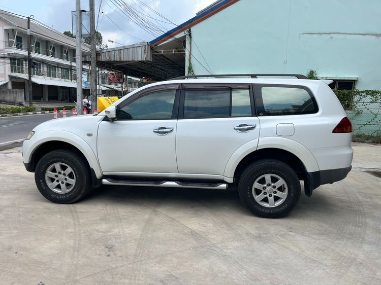 Mitsubishi Pajero Sport 2010 2.5 GT Utility-car ดีเซล ไม่ติดแก๊ส เกียร์อัตโนมัติ ขาว รูปที่ 4