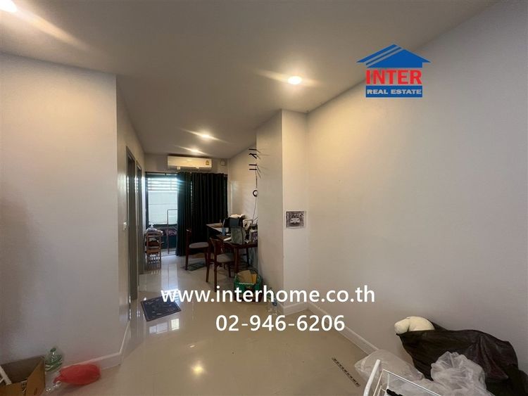 ทาวน์โฮม 3 ชั้น 18.7 ตร.ว. หมู่บ้านเดอะซีรี่ส์ ทาวน์โฮม พิบูลสงคราม22 ซอยพิบูลสงคราม22 แยก 6 ถนนพิบูลสงคราม เมืองนนทบุรี นนทบุรี รูปที่ 4