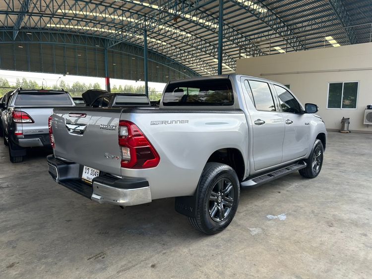Toyota Hilux Revo 2020 Double Cab 2.4 Entry Prerunner Pickup ดีเซล ไม่ติดแก๊ส เกียร์อัตโนมัติ บรอนซ์เงิน รูปที่ 2