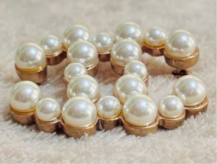เข็มกลัด CC Pearl Brooch รุ่น Classic ปี 12A รูปที่ 5