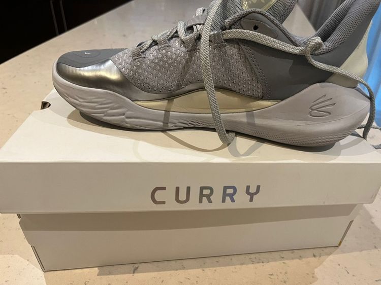 Under Armour Curry 11 “Wolf Gray”