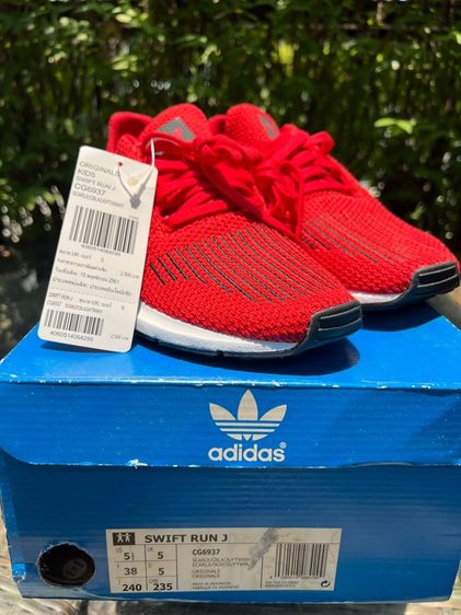 Adidas Swift Run Size 38 แท้มือหนึ่ง รูปที่ 2