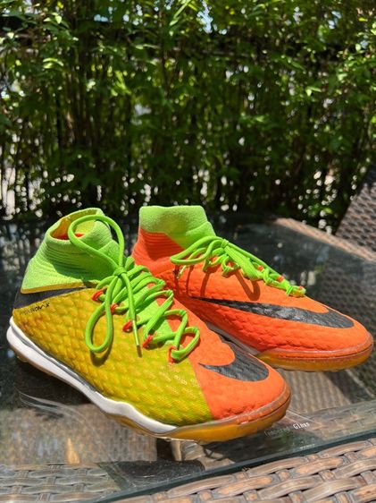 Nike Hyper Venom ร้อยปุ่ม Size 38