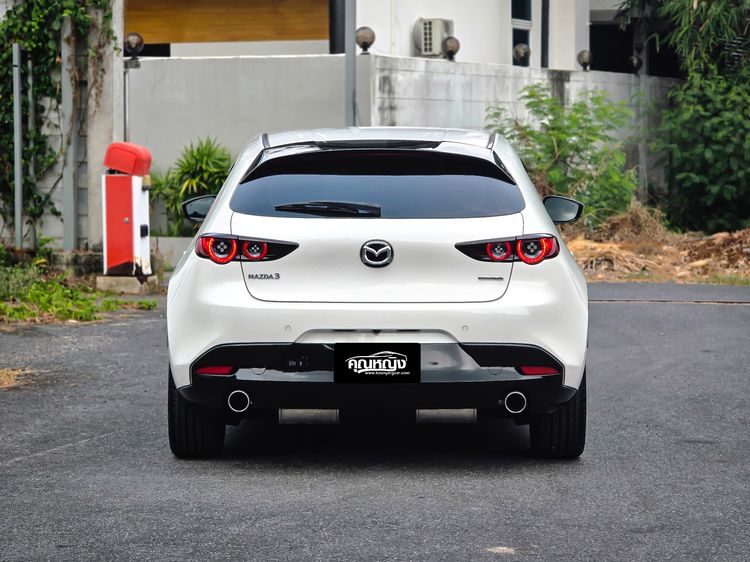 Mazda Mazda3 2021 2.0 SP 100th Anniversary Edition Sedan เบนซิน ไม่ติดแก๊ส เกียร์อัตโนมัติ ขาว รูปที่ 4