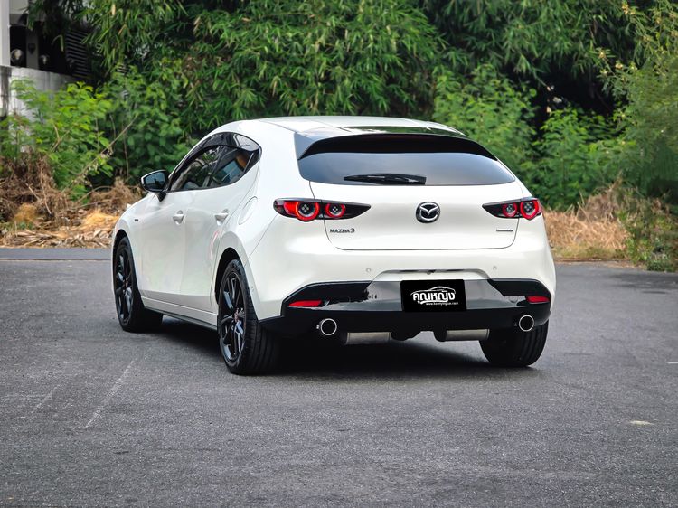 Mazda Mazda3 2021 2.0 SP 100th Anniversary Edition Sedan เบนซิน ไม่ติดแก๊ส เกียร์อัตโนมัติ ขาว รูปที่ 2