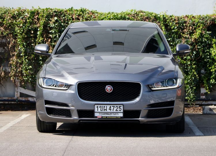 Jaguar XE 2019 2.0 R-Sport Sedan ดีเซล ไม่ติดแก๊ส เกียร์อัตโนมัติ เทา รูปที่ 2
