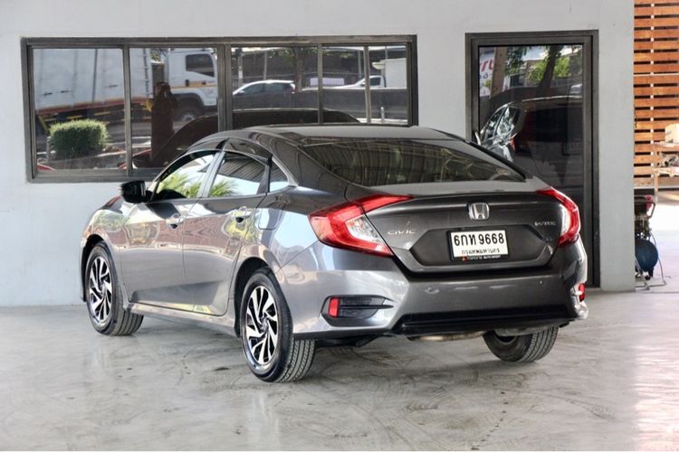 Honda Civic 2017 1.8 EL i-VTEC Sedan เบนซิน เกียร์อัตโนมัติ เทา รูปที่ 4