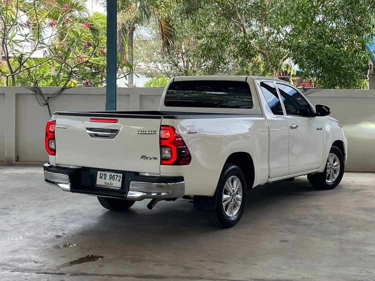 Toyota Hilux Revo 2023 Smart Cab 2.4 Mid Z Edition Pickup ดีเซล ไม่ติดแก๊ส เกียร์ธรรมดา ขาว รูปที่ 2