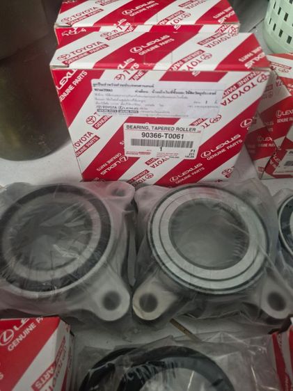 ชุดลูกปืนล้อและปีกนกล่าง revo 4WD รูปที่ 4