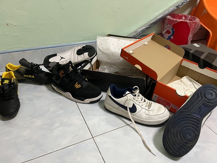 ผู้ชาย ขาว รองเท้าฟุตบอล Nike รอฃเท้าผ้าใบเเละรองเท้ากีฬา