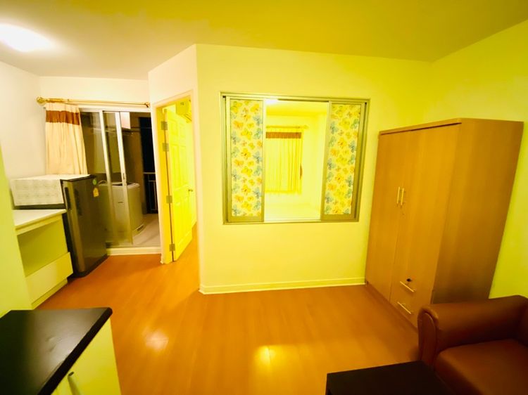 ตกแต่งครบ สร้างเสร็จก่อน 2010 เจ้าของขายเองครับ ลุมพินีคอนโดทาวน์ รามอินทรา-หลักสี่ ติดสถานีรถไฟฟ้า สายสีชมพู รามอินทรา 3 ท่านใด สนใจ กรุณาติดต่อ คุณ M 089-8904915 