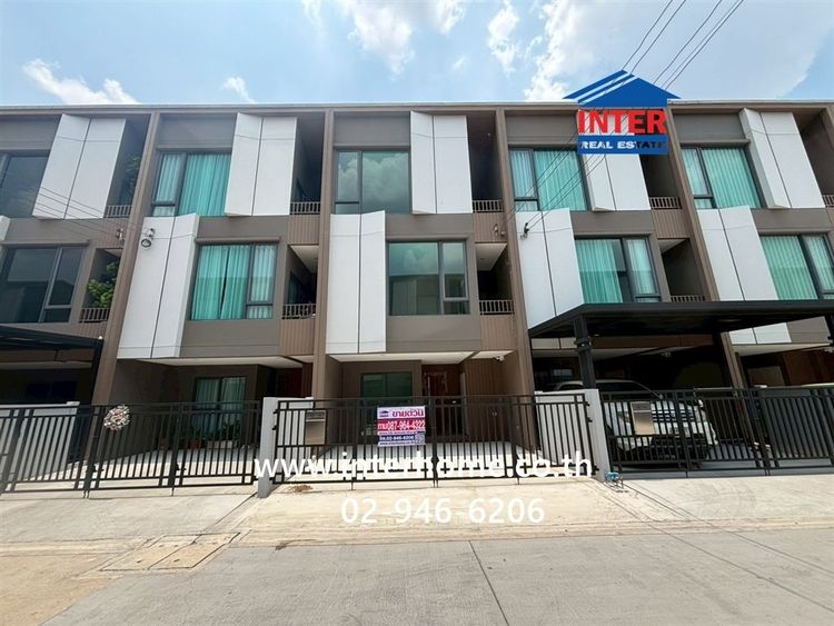 ทาวน์เฮ้าส์ 3 ชั้น 21.3 ตร.ว หมู่บ้านกลางเมือง พหลโยธิน-วิภาวดี ใกล้รถไฟฟ้าสายสีเขียว สถานีแยกคปอ. ซอยพหลโยธิน71ถนนพหลโยธิน ถนนพหลโยธิน71 
