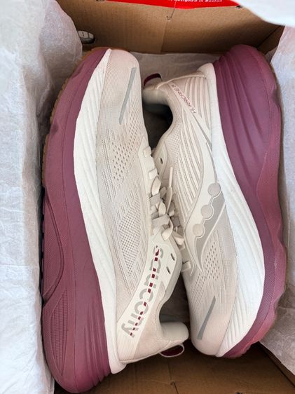 Saucony  รูปที่ 8