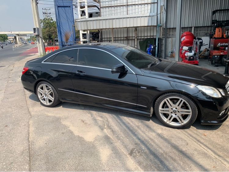 Mercedes-Benz E-Class 2010 E250 CGI Sedan เบนซิน ไม่ติดแก๊ส เกียร์อัตโนมัติ ดำ รูปที่ 3