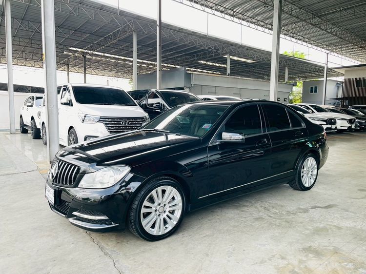 Mercedes-Benz C-Class 2014 C220 CDI Sedan ดีเซล ไม่ติดแก๊ส เกียร์อัตโนมัติ ดำ