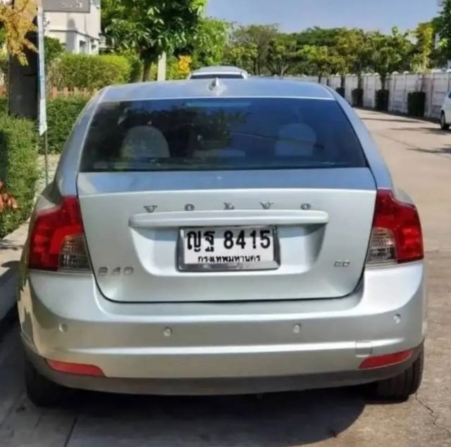 Volvo S40 2011 2.0 Sedan เบนซิน เกียร์อัตโนมัติ เทา รูปที่ 3