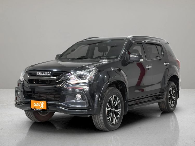 รถ Isuzu MU-X 1.9 The Onyx สี ดำ