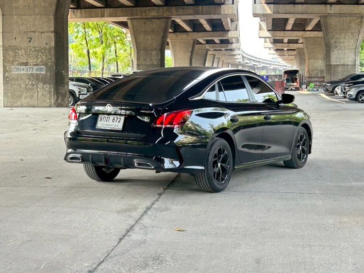MG MG5 2021 1.5 D Sedan เบนซิน ไม่ติดแก๊ส เกียร์อัตโนมัติ ดำ รูปที่ 3