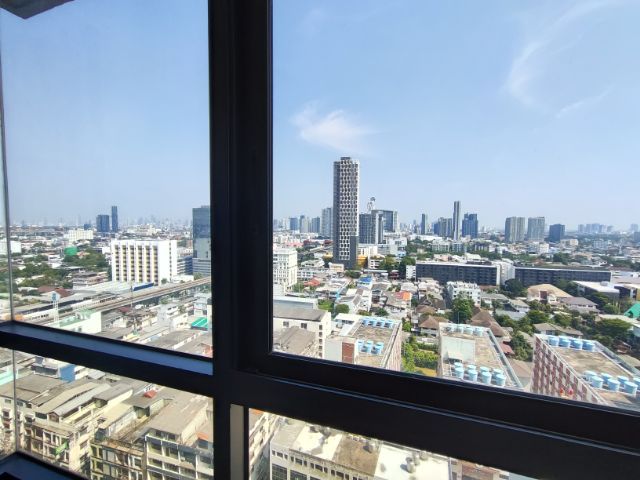 ตกแต่งครบ Ananda Development 2018 ไม่อนุญาต ไม่ใช่ Rent-Sell : Ideo Sukhumvit 93 1BR High fl.Cornor Unit Bathtub รูปที่ 4